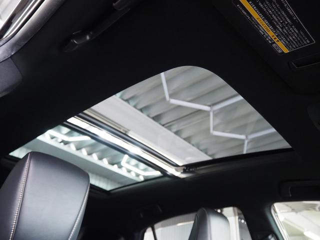 ハリアー プレミアム　アドバンスドパッケージ　４ＷＤ　メーカーＳＤナビ　ＪＢＬ　サンルーフ　ＰＣＳ　レーダークルーズ　寒冷地セット　外ウッドコンビＨ　ＡＨＢ　レーンディパーチャーアラート　Ｐバックドア　地デジ　全周囲Ｍ　ＬＥＤヘッドＬ　記録簿付き（7枚目）