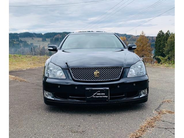 クラウン アスリート　プレミアム５０ｔｈエディション　ＥＴＣ、ナビゲーション、アルミホイール１９インチ、ローダウン、フィルム施工、シートヒーター、（2枚目）