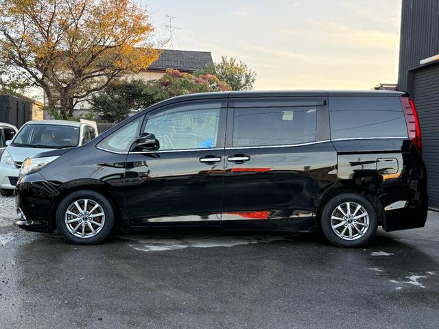 エスクァイア Xi 4WD パワースライドドア ナビ TV バックカメラ Bluetooth ETC オートエアコン オートライト アイドリングストップ タイミングチェーン アルミホイール 横滑り防止装置 キーレス(7枚目)