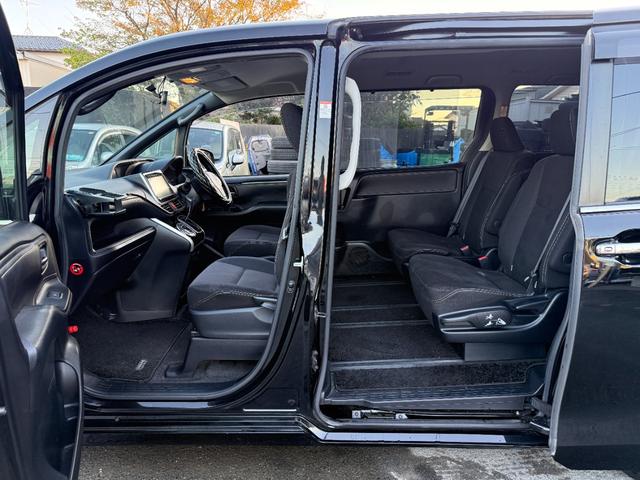 エスクァイア Xi 4WD パワースライドドア ナビ TV バックカメラ Bluetooth ETC オートエアコン オートライト アイドリングストップ タイミングチェーン アルミホイール 横滑り防止装置 キーレス(17枚目)