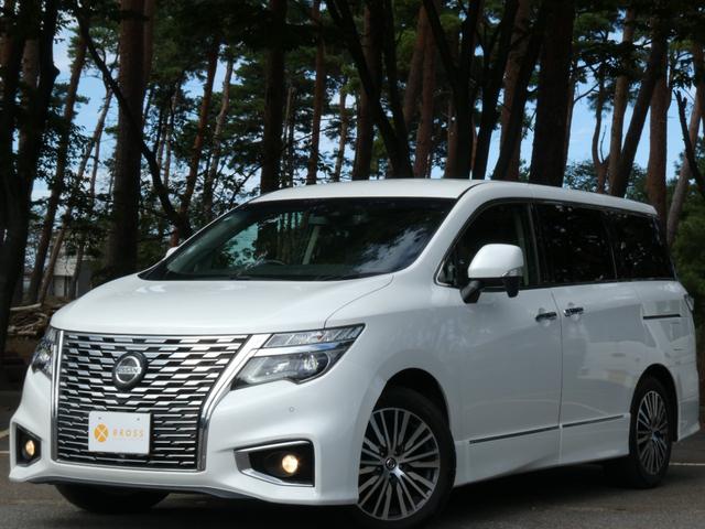 エルグランド ２５０ハイウェイスターＳ　両側電動　フリップダウン後席モニター　衝突軽減　ＴＶナビ　レーダークルーズ　クリアランスソナー　ＬＥＤライト　ドラレコ　ＥＴＣ　ハーフレザーシート（2枚目）