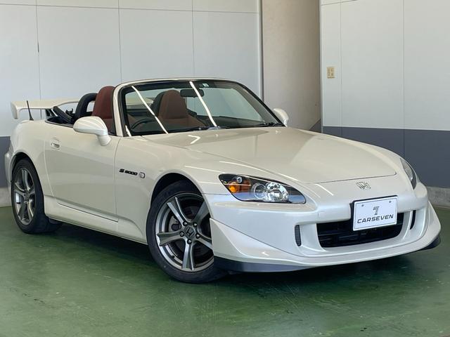 Ｓ２０００ タイプＳ　純正１７アルミ　６ＭＴ　　革シート　タンレザー　キーレスエントリー　プッシュスタート　ＥＴＣ　盗難防止システム　エアコン　パワーウインドウ　レザーシート　衝突安全ボディ　電動ソフトトップ（12枚目）