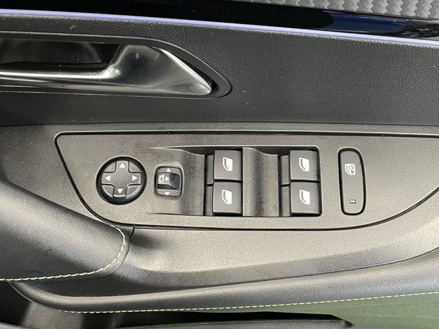 ２００８ ＧＴ　ディスプレイオーディオ　ＡｐｐｌｅＣａｒＰｌａｙ／アンドロイドオート対応　ＦＯＣＡＬセンタースピーカー／ツィーター　Ｂカメラ　前後ドラレコ　ＥＴＣ　シートヒーター　アダプティブクルコン　オートＬＥＤ（27枚目）