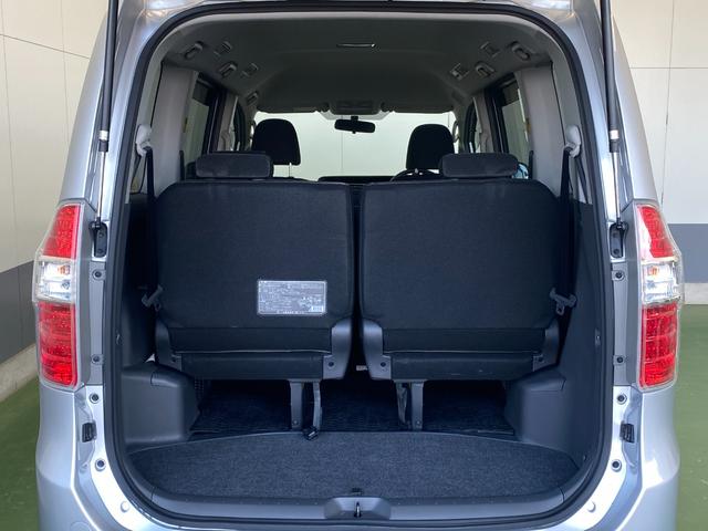 ノア Ｘ　スマートエディション　４ＷＤ　８人　両電動スライド　社外９インチナビ　ＡＶＮ－ＺＸ０４ｉ　バックカメラ　Ｂｌｕｅｔｏｏｔｈ　ブルートゥース　ＵＳＢ　ＣＤ　ＤＶＤ　フルセグ　ＥＴＣ　１５インチアルミ　スマートキー　ＨＩＤ（35枚目）