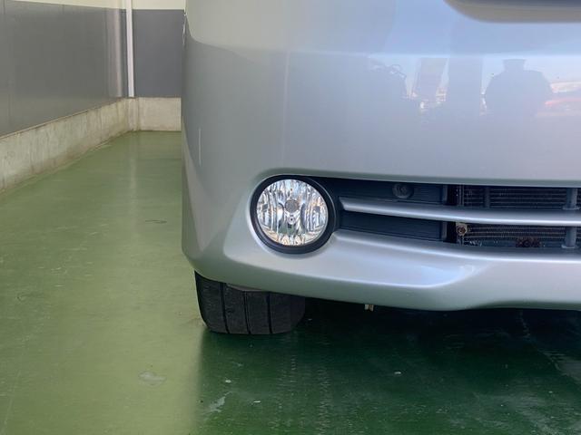 ノア Ｘ　スマートエディション　４ＷＤ　８人　両電動スライド　社外９インチナビ　ＡＶＮ－ＺＸ０４ｉ　バックカメラ　Ｂｌｕｅｔｏｏｔｈ　ブルートゥース　ＵＳＢ　ＣＤ　ＤＶＤ　フルセグ　ＥＴＣ　１５インチアルミ　スマートキー　ＨＩＤ（40枚目）