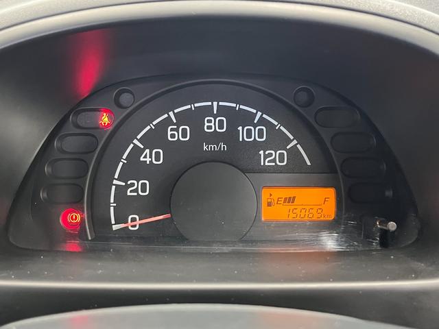 キャリイトラック ＫＣエアコン・パワステ　切替４ＷＤ　５速ＭＴ　エアコン　パワーステアリング　運転席エアバック　純正ラジオ　ＡＭ　ＦＭ　シガーソケット　テールゲートチェーン　　新車保証書　取り扱い説明書　車検９年４月２７日まで（14枚目）