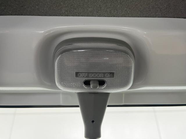 キャリイトラック ＫＣエアコン・パワステ　切替４ＷＤ　５速ＭＴ　エアコン　パワーステアリング　運転席エアバック　純正ラジオ　ＡＭ　ＦＭ　シガーソケット　テールゲートチェーン　　新車保証書　取り扱い説明書　車検９年４月２７日まで（25枚目）