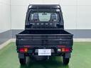 ハイゼットトラック ジャンボ　切替４ＷＤ　オートマ　キーレス　パワーウィンドウ　ＣＤプレイヤー　ラジオ　ＡＵＸ　スピーカー　パワーステアリング　テールゲートチェーン　エアバック　フォグランプ　荷台作業灯　１２インチスチールホイール（7枚目）