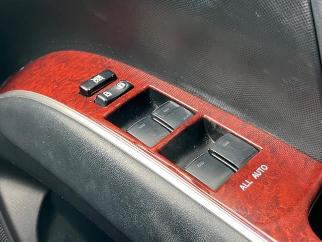 エスティマハイブリッド アエラス　レザーパッケージ　ＥＴＣ　４ＷＤ　ダブルエアコン　バックカメラ（13枚目）