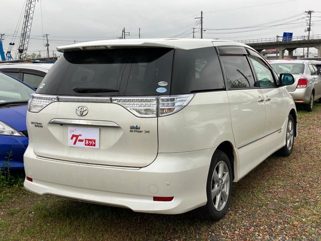 エスティマハイブリッド Ｘ　ＥＴＣ　ダブルエアコン　４ＷＤ　スマートキー（5枚目）