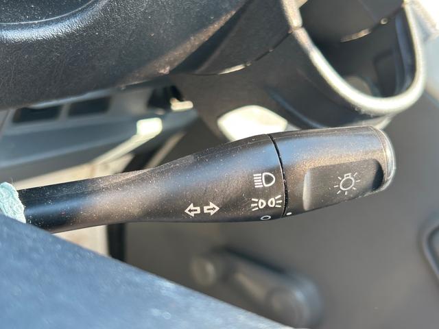ＮＴ１００クリッパートラック ＤＸ　４ＷＤ　パワステ（12枚目）