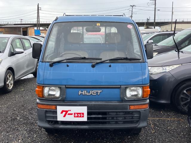 ハイゼットトラック クライマー　４ＷＤ　５ＭＴ　ルームランプ点灯不可（2枚目）