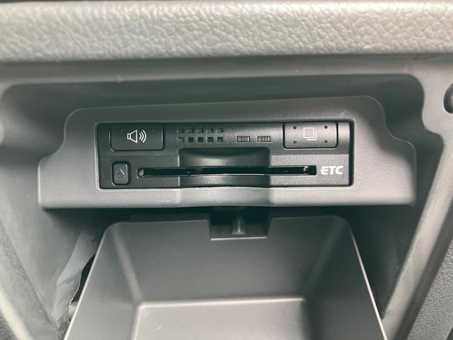 ノア Ｘ　スマートエディション　ＥＴＣ　４ＷＤ　バックカメラ　ダブルエアコン（22枚目）