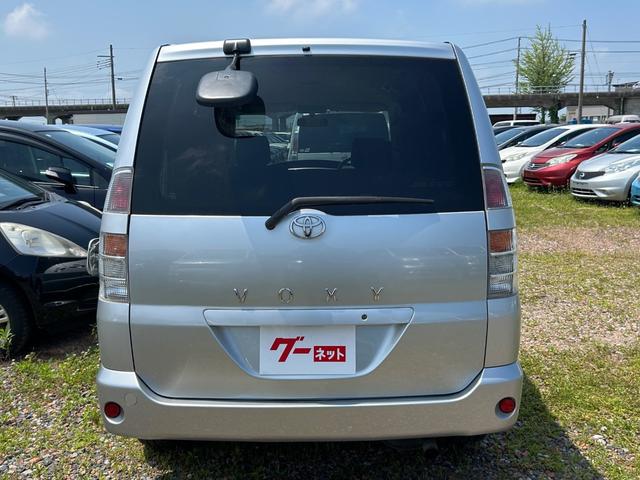ヴォクシー Ｘリミテッド　ＥＴＣ　４ＷＤ（6枚目）
