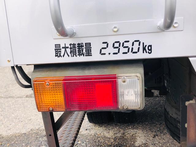 トヨエース 　バン　ボトルカー　長さ５５０ｃｍ　幅１９２ｃｍ　高さ２６６ｃｍ　ターボ　バックモニタ　Ｗタイヤ　ＡＴ車　パワステ　パワーウインド　ＥＴＣ　ＡＣ　ＡＢＳ　エアバッグ　３トン車　ホイール付夏タイヤあり（65枚目）