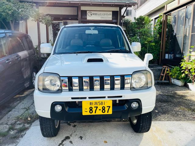 ジムニー ランドベンチャー　４ＷＤ、ターボ、リフトアップ、ナビＴＶ、ＥＴＣ、シートヒーター、背面タイヤ、アルミホイール、フォグランプ、運転席助手席エアバッグ、キーレスエントリー、エアコン、ＰＷ、ＰＳ、ＡＢＳ、車検令和８年１０月（2枚目）