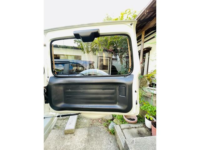 ジムニー ランドベンチャー　４ＷＤ、ターボ、リフトアップ、ナビＴＶ、ＥＴＣ、シートヒーター、背面タイヤ、アルミホイール、フォグランプ、運転席助手席エアバッグ、キーレスエントリー、エアコン、ＰＷ、ＰＳ、ＡＢＳ、車検令和８年１０月（40枚目）
