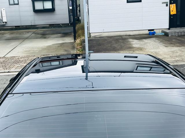 カムリ ハイブリッド　レザーパッケージ　革シート、クルーズコントロール、フルセグバックカメラ、メモリーナビテレビ、電動シート、シートヒーター、ＥＴＣ、Ｂｌｕｅｔｏｏｔｈ、純正アルミホイール、デュアルエアバック、デュアルエアコン、車検整備付き（10枚目）