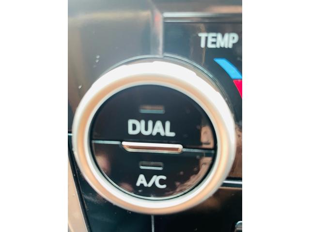 カムリ ハイブリッド　レザーパッケージ　革シート、クルーズコントロール、フルセグバックカメラ、メモリーナビテレビ、電動シート、シートヒーター、ＥＴＣ、Ｂｌｕｅｔｏｏｔｈ、純正アルミホイール、デュアルエアバック、デュアルエアコン、車検整備付き（30枚目）