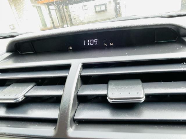 カムリ ハイブリッド　レザーパッケージ　革シート、クルーズコントロール、フルセグバックカメラ、メモリーナビテレビ、電動シート、シートヒーター、ＥＴＣ、Ｂｌｕｅｔｏｏｔｈ、純正アルミホイール、デュアルエアバック、デュアルエアコン、車検整備付き（39枚目）