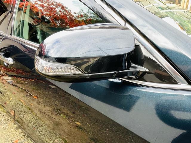 カムリ ハイブリッド　レザーパッケージ　革シート、クルーズコントロール、フルセグバックカメラ、メモリーナビテレビ、電動シート、シートヒーター、ＥＴＣ、Ｂｌｕｅｔｏｏｔｈ、純正アルミホイール、デュアルエアバック、デュアルエアコン、車検整備付き（64枚目）