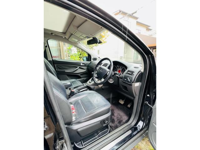 クーガ 4WD、革シート、サンルーフ、デジタルナビTV、ETC、パワーシート、シートヒーター、クルーズコントロール、Bluetooth、USB端子、純正アルミ、ルーフレール、2年車検整備付き(13枚目)