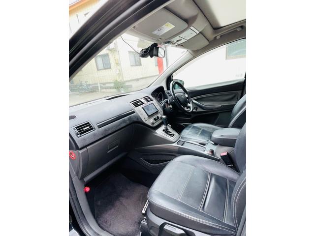 クーガ 4WD、革シート、サンルーフ、デジタルナビTV、ETC、パワーシート、シートヒーター、クルーズコントロール、Bluetooth、USB端子、純正アルミ、ルーフレール、2年車検整備付き(14枚目)