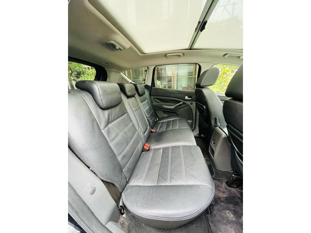 クーガ 4WD、革シート、サンルーフ、デジタルナビTV、ETC、パワーシート、シートヒーター、クルーズコントロール、Bluetooth、USB端子、純正アルミ、ルーフレール、2年車検整備付き(21枚目)