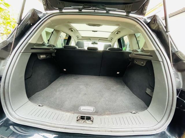 クーガ 4WD、革シート、サンルーフ、デジタルナビTV、ETC、パワーシート、シートヒーター、クルーズコントロール、Bluetooth、USB端子、純正アルミ、ルーフレール、2年車検整備付き(26枚目)