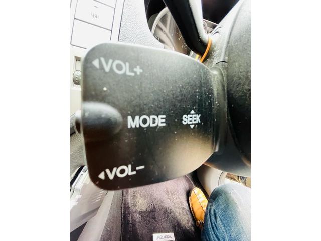 クーガ 4WD、革シート、サンルーフ、デジタルナビTV、ETC、パワーシート、シートヒーター、クルーズコントロール、Bluetooth、USB端子、純正アルミ、ルーフレール、2年車検整備付き(38枚目)