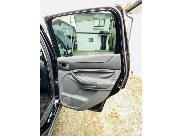 クーガ 4WD、革シート、サンルーフ、デジタルナビTV、ETC、パワーシート、シートヒーター、クルーズコントロール、Bluetooth、USB端子、純正アルミ、ルーフレール、2年車検整備付き(57枚目)