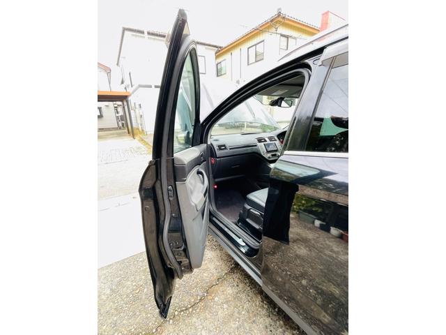 クーガ 4WD、革シート、サンルーフ、デジタルナビTV、ETC、パワーシート、シートヒーター、クルーズコントロール、Bluetooth、USB端子、純正アルミ、ルーフレール、2年車検整備付き(58枚目)