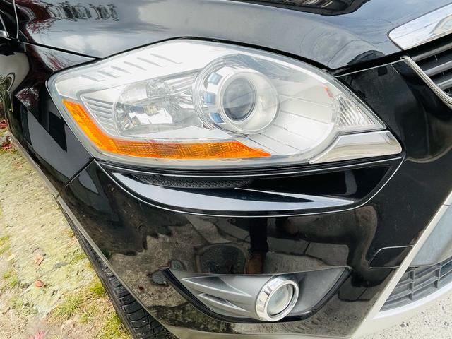 クーガ 4WD、革シート、サンルーフ、デジタルナビTV、ETC、パワーシート、シートヒーター、クルーズコントロール、Bluetooth、USB端子、純正アルミ、ルーフレール、2年車検整備付き(73枚目)