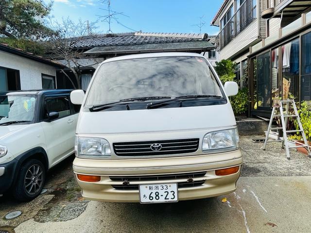 ハイエースワゴン スーパーカスタムリミテッド　４ＷＤ、ディーゼルターボ、エンジンスターター、ドライブレコーダー、Ｗサンルーフ、パワースライドドア、Ｗエアコン、ナビＴＶ、リアカーテン、ＥＴＣ、純正アルミ、キーレスエントリー、二年車検整備付き（3枚目）