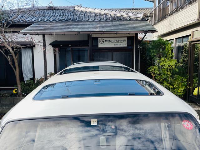 ハイエースワゴン スーパーカスタムリミテッド　４ＷＤ、ディーゼルターボ、エンジンスターター、ドライブレコーダー、Ｗサンルーフ、パワースライドドア、Ｗエアコン、ナビＴＶ、リアカーテン、ＥＴＣ、純正アルミ、キーレスエントリー、二年車検整備付き（9枚目）