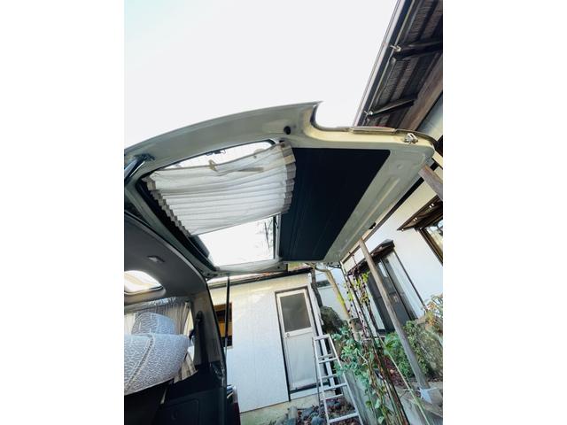 ハイエースワゴン スーパーカスタムリミテッド　４ＷＤ、ディーゼルターボ、エンジンスターター、ドライブレコーダー、Ｗサンルーフ、パワースライドドア、Ｗエアコン、ナビＴＶ、リアカーテン、ＥＴＣ、純正アルミ、キーレスエントリー、二年車検整備付き（34枚目）