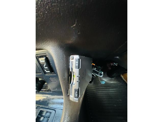 ハイエースワゴン スーパーカスタムリミテッド　４ＷＤ、ディーゼルターボ、エンジンスターター、ドライブレコーダー、Ｗサンルーフ、パワースライドドア、Ｗエアコン、ナビＴＶ、リアカーテン、ＥＴＣ、純正アルミ、キーレスエントリー、二年車検整備付き（44枚目）