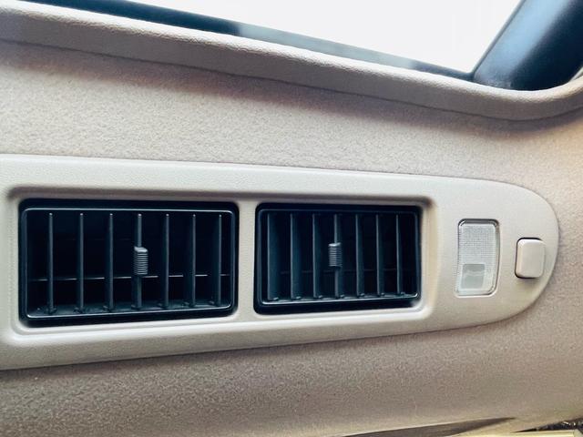 ハイエースワゴン スーパーカスタムリミテッド　４ＷＤ、ディーゼルターボ、エンジンスターター、ドライブレコーダー、Ｗサンルーフ、パワースライドドア、Ｗエアコン、ナビＴＶ、リアカーテン、ＥＴＣ、純正アルミ、キーレスエントリー、二年車検整備付き（55枚目）