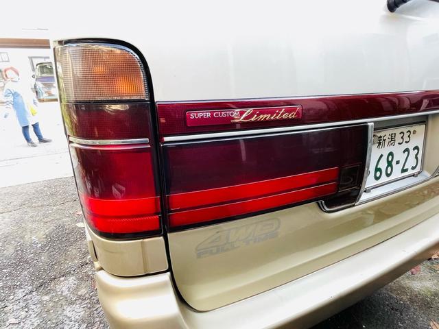 ハイエースワゴン スーパーカスタムリミテッド　４ＷＤ、ディーゼルターボ、エンジンスターター、ドライブレコーダー、Ｗサンルーフ、パワースライドドア、Ｗエアコン、ナビＴＶ、リアカーテン、ＥＴＣ、純正アルミ、キーレスエントリー、二年車検整備付き（65枚目）