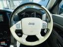 リミテッド　４ＷＤ、ＨＤＤナビ、バックカメラ、革シート、運転席助手席エアバッグ、パワーシート、シートヒーター、コーナーセンサー、社外アルミ、オートエアコン、キーレスエントリー、走行８７７７６ｋｍ、２年車検整備付き（13枚目）