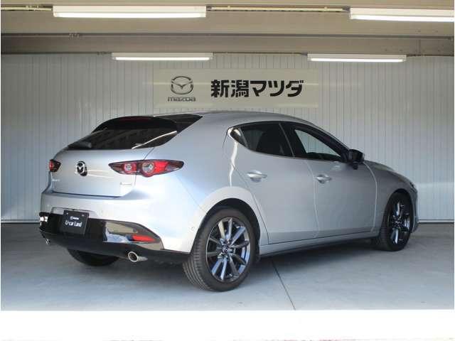 MAZDA3ファストバック 15Sツーリング(5枚目)