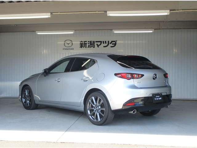 MAZDA3ファストバック 15Sツーリング(7枚目)