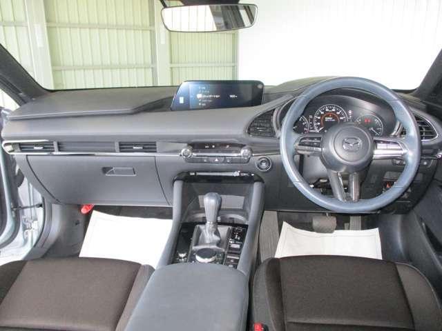 MAZDA3ファストバック 15Sツーリング(10枚目)