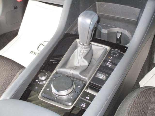 MAZDA3ファストバック 15Sツーリング(19枚目)