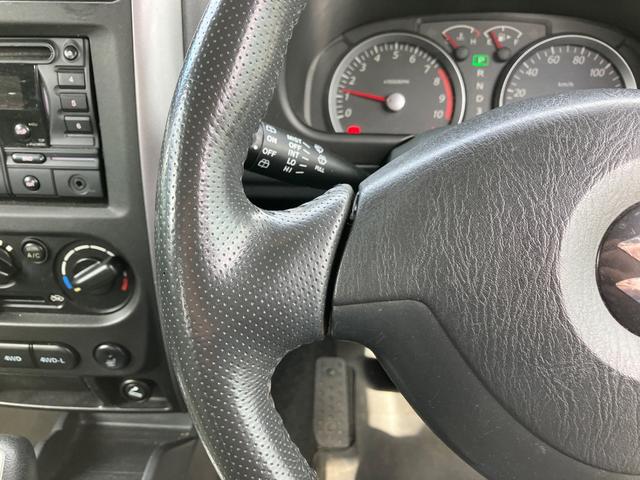 ジムニー ワイルドウインド　ＥＴＣ　４ＷＤ　シートヒーター　ＣＤカーオーディオ（9枚目）