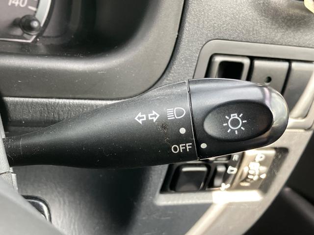 ジムニー ワイルドウインド　ＥＴＣ　４ＷＤ　シートヒーター　ＣＤカーオーディオ（12枚目）