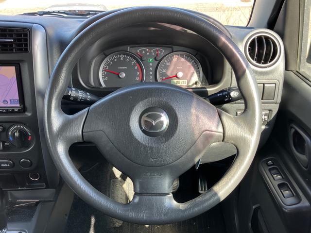 ＡＺオフロード ＸＣ　４ＷＤ　ナビ　バックカメラ　キーレスエントリー（8枚目）