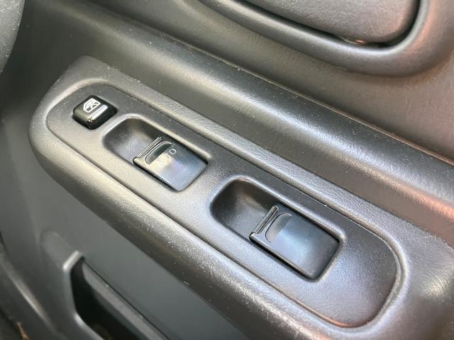 ＡＺオフロード ＸＣ　４ＷＤ　ナビ　バックカメラ　キーレスエントリー（14枚目）