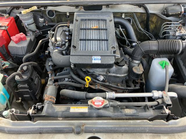 ＡＺオフロード ＸＣ　４ＷＤ　ナビ　バックカメラ　キーレスエントリー（28枚目）