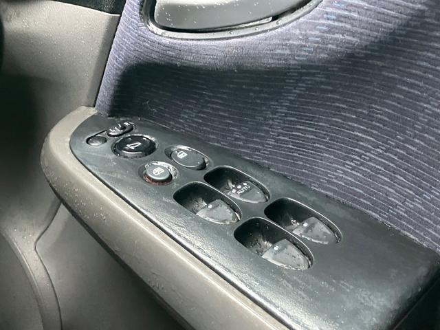 ストリーム X スタイリッシュパッケージ 4WD ETC Bluetooth CD(13枚目)